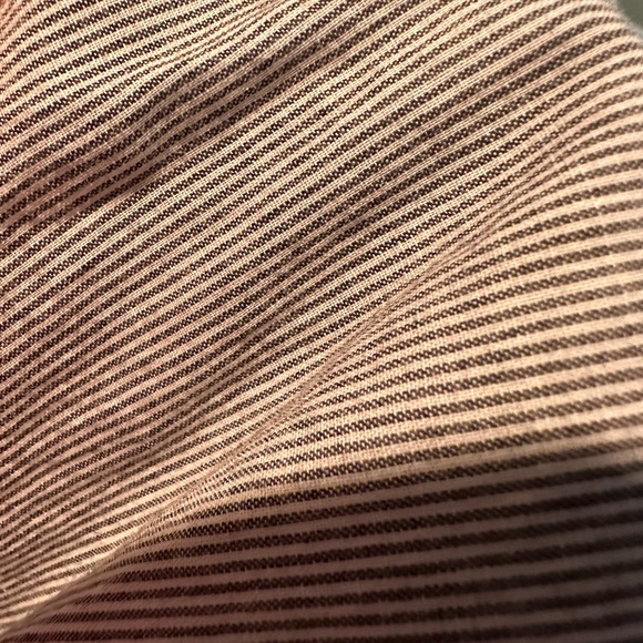 Torrid size 1 button up top - Picture 4 of 4